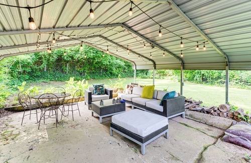 Westview House | Private Yard, 3 Mi to Int’l Soccer Play! ATL Home