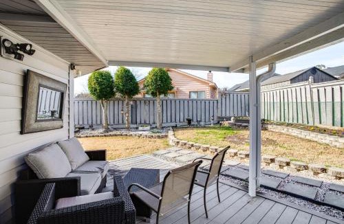 Huntcliff House | Private Yard & Gym: Classic Columbia Home