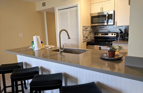 Tavernier Condo | {PRIVATELY OWNED} This 2 bedroom has everything you need.nwith a Fantastic view.