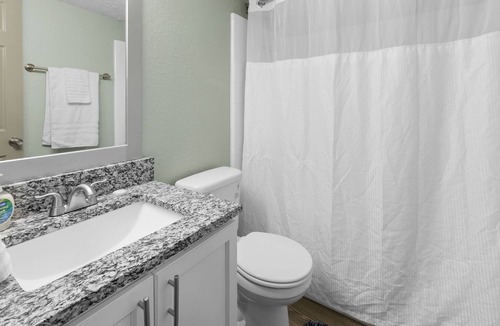 Smyrna Apartment | PROMO 5% WEEKLY AND 10% MONTHLY DISCOUNT! Truist Park Comfort Stays