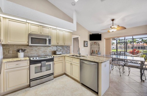 Punta Gorda House | Punta Gorda Isles 3 Bedroom Private Pool+Spa Home on Canal