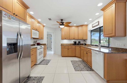 Punta Gorda House | Punta Gorda Isles Private Pool/Spa Home on Canal/bikes
