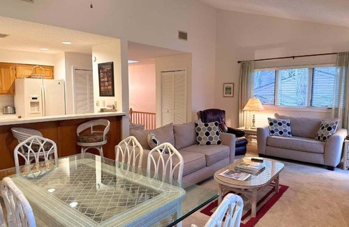 Lake Lure Condo | Quail Cove 1606 at Rumbling Bald