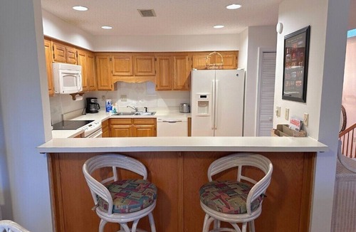 Lake Lure Condo | Quail Cove 1606 at Rumbling Bald