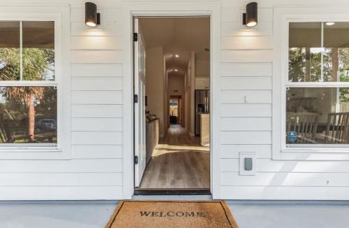 St. Augustine House | Quaint Cottage & Family Friendly Retreat