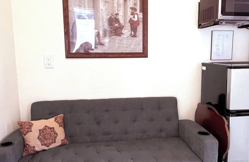 Lincolnville Apartment | Quaint Downtown Small Apt. Just Park Your car and Walk Everywhere in Town