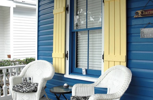 Lincolnville Apartment | Quaint Downtown Small Apt. Just Park Your car and Walk Everywhere in Town
