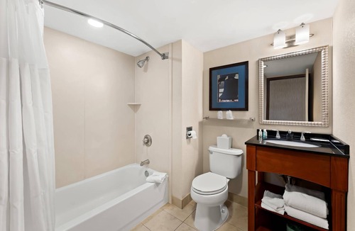 Essington Hotel | Quality Hotel Philadelphia Airport