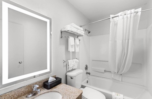 College Park Hotel | Quality Inn Atlanta Airport - Central