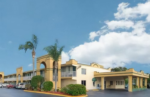 Bayshore Gardens Hotel | Quality Inn Bradenton - Sarasota North