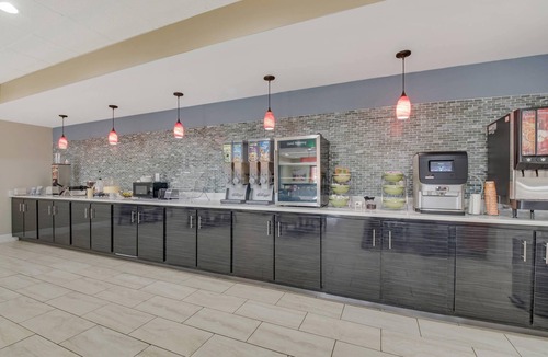 Dalton Hotel | Quality Inn Dalton East