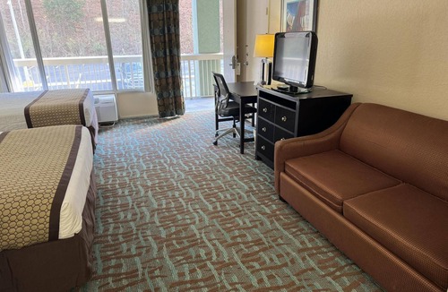 Harriman Hotel | Quality Inn Harriman