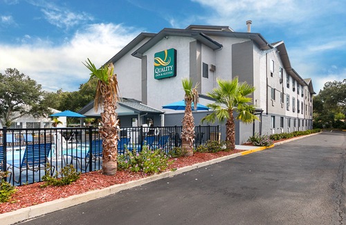 Leesburg Hotel | Quality Inn Leesburg Chain of Lakes