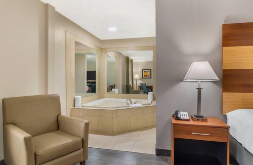 Loganville Hotel | Quality Inn Loganville US Highway 78