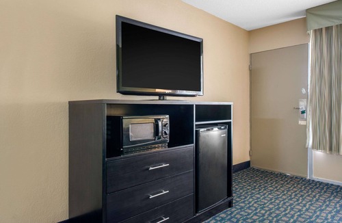 Brooksville Hotel | Quality Inn & Suites Brooksville I-75/Dade City