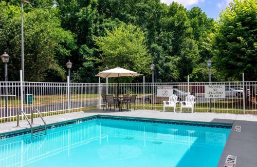 Decatur Hotel | Quality Inn & Suites Decatur - Atlanta East