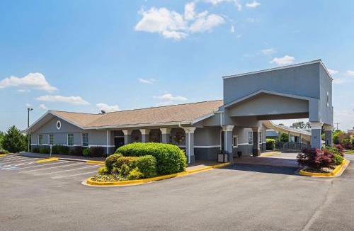 Greenville Hotel | Quality Inn & Suites Greenville - Haywood Mall