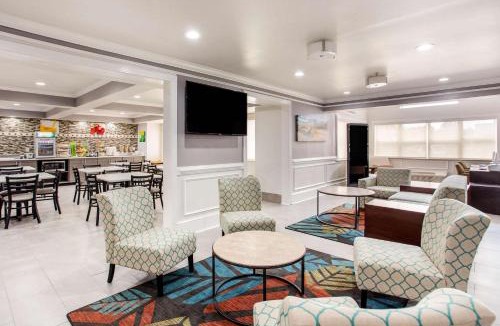 Carolina Forest Hotel | Quality Inn & Suites Myrtle Beach near Outlets