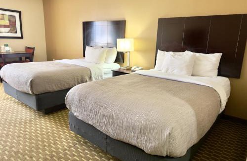 Pine Bluff Hotel | Quality Inn & Suites Pine Bluff