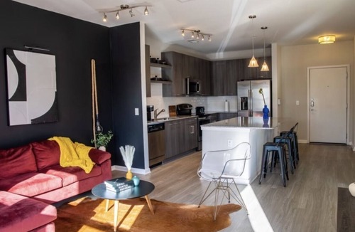 East Atlanta Apartment | Quedate l Stylish Apartment 15 Min From Airport