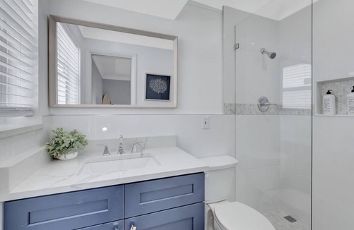 Lighthouse Point House | Quiet 3/3 Located Close to Beaches Downtown Boca Raton