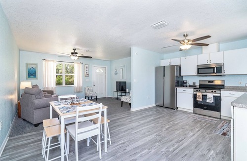 Gulf Cove House | Quiet and Simple Port Charlotte Stay Near Harbor