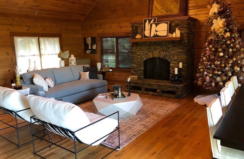 Bostic House | Quiet Country Home with Class