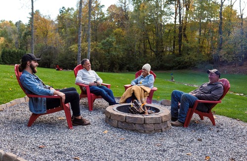 Skyland Cottage | Quiet, Family-Run Cottage Near Asheville