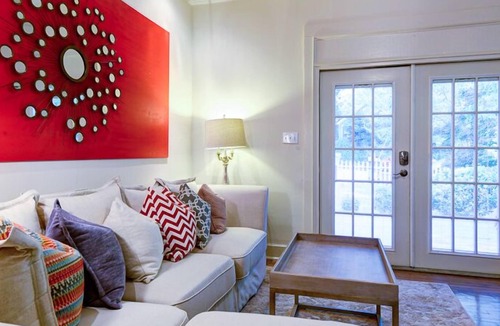 South Tuxedo Park House | Quiet Historic Cottage In The Middle Of Everything