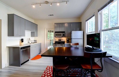 Garden Hills House | Quiet Historic Cottage In The Middle Of Everything