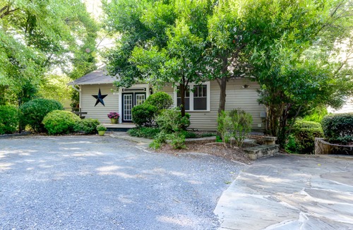 Garden Hills House | Quiet Historic Cottage In The Middle Of Everything