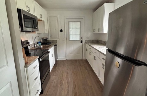 West Ashley House | Quiet House on the Marsh, Minutes from Downtown