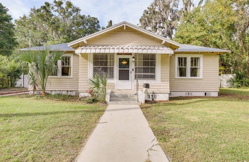 Northside House | Quiet Jacksonville Retreat - 4 Miles to Downtown!