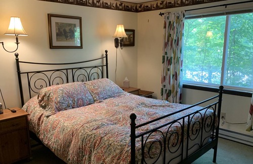 Dingmans Ferry House | Quiet lakefront retreat close to year-round adventure!