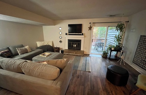 Durham House | Quiet Nature-Backed 2BR Townhome Near Duke, RTP & Downtown Durham