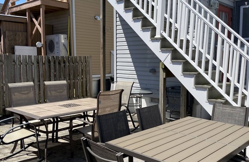 Gardens House | Quiet North End of Ocean City 2nd floor Get Away