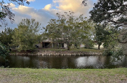 Bradenton Apartment | Quiet Waterview Oasis - 10 minutes to Anna Maria Island