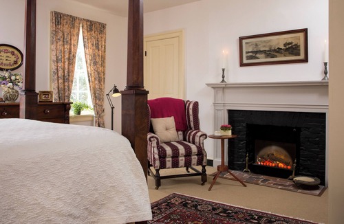 Downtown Baltimore Bed & Breakfast | Rachael's Inner Harbor Boutique Inn - The Randolph Room