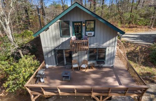 Lake Toxaway House | Rainbow Falls Cabin - Sauna - Hot Tub - Foosball