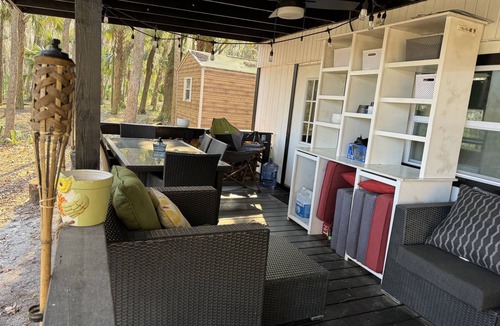 Dunnellon RV Rental | RAINBOW RANCH CABINS