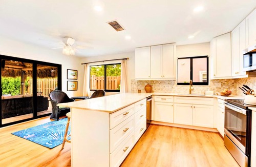 Florida North Atlantic Coast House | Rainwood Retreat - Palm Beach Gardens Retreat for Families & Groups: Sleeps 8