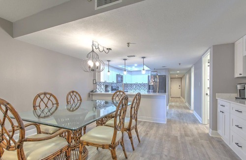 North Redington Beach Condo | Ram Sea 111 is a Stunning Gold 3 bedroom 2 bath Gulf Front Condo