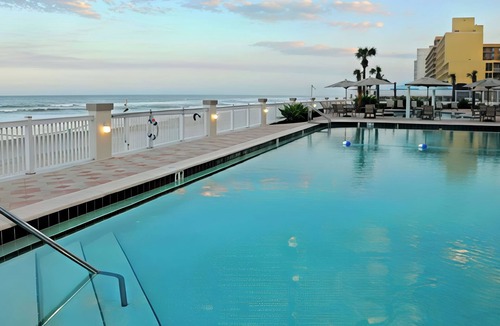 Ortona Park Apartment | RATES HAVE BEEN DISCOUNTED 40% DUE TO POOL CLOSURE