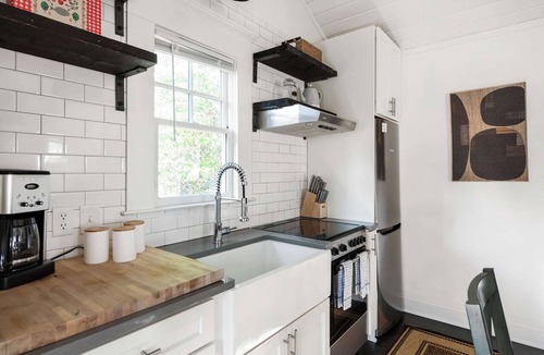 Inman Park Apartment | Ready Aim