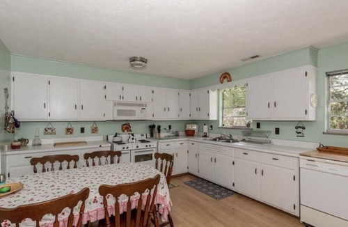 Vonore House | Ready for some peace and quiet with nature?