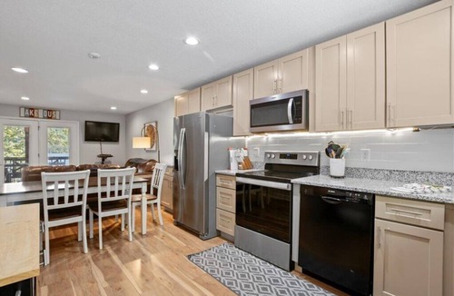 Sharps Chapel Condo | Recently Renovated w/New Covered Dock. Prime summer dates still available!