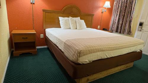 West Deptford Hotel | Red Bank Inn
