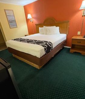 West Deptford Hotel | Red Bank Inn
