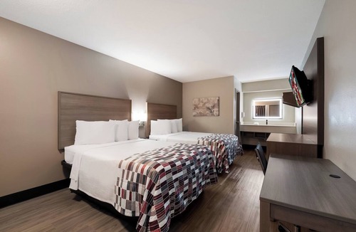 Graysville Hotel | Red Roof Inn Chattanooga - Hamilton Place