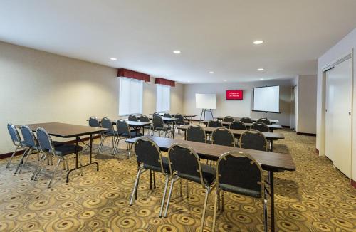Etowah Hotel | Red Roof Inn Etowah – Athens, TN